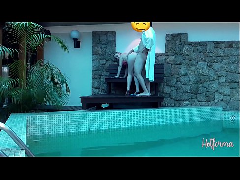 ❤️ Boss jistieden maid għall-pool, iżda ma setgħetx tirreżisti sħun Porno lilna mt.porngifmag-com.ru ﹏